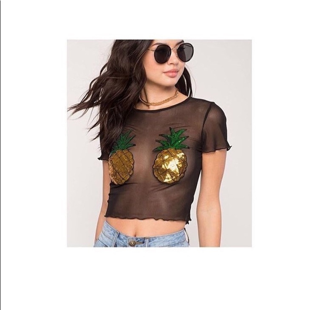 Crop top